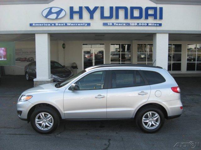 Hyundai Santa Fe FWD 4dr Sport Sport Utility