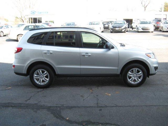 Hyundai Santa Fe 2012 photo 4