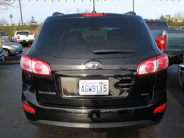 Hyundai Santa Fe 2012 photo 4