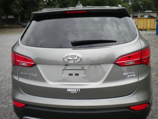 Hyundai Santa Fe 2013 photo 4