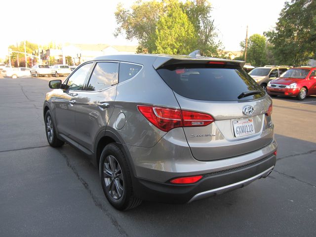 Hyundai Santa Fe 2013 photo 4