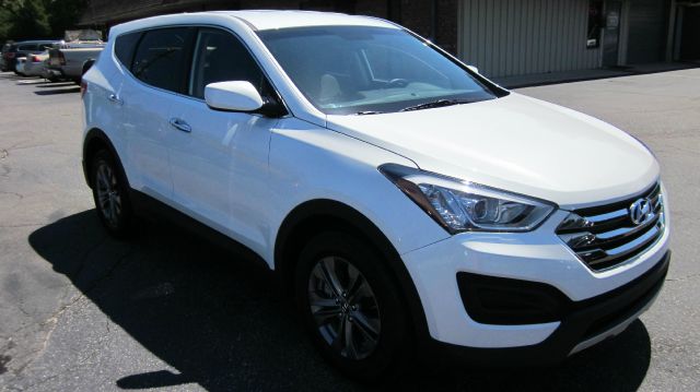 Hyundai Santa Fe 2013 photo 2
