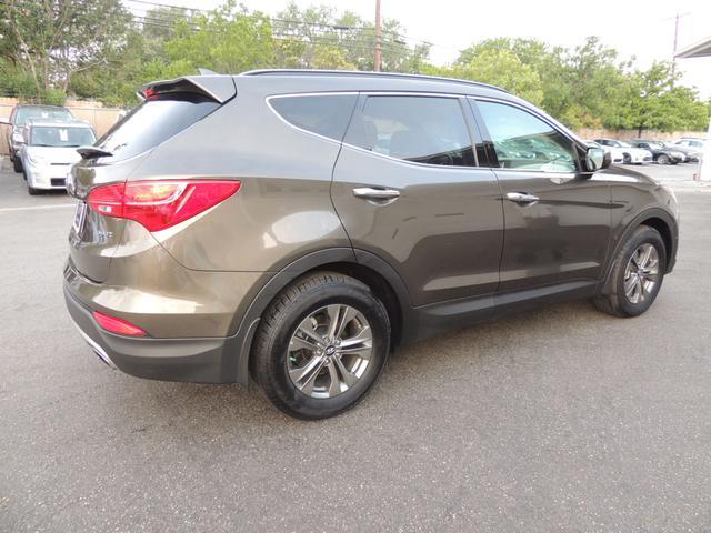 Hyundai Santa Fe 2013 photo 4