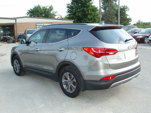 Hyundai Santa Fe 2013 photo 3