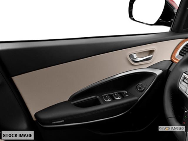 Hyundai Santa Fe 2014 photo 1