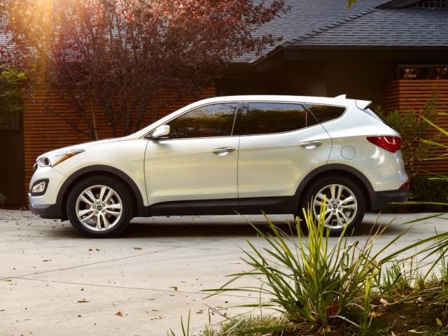 Hyundai Santa Fe 2014 photo 2