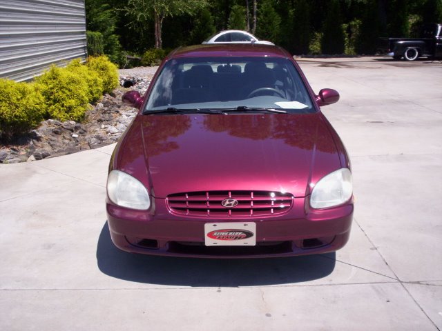 Hyundai Sonata 1999 photo 3