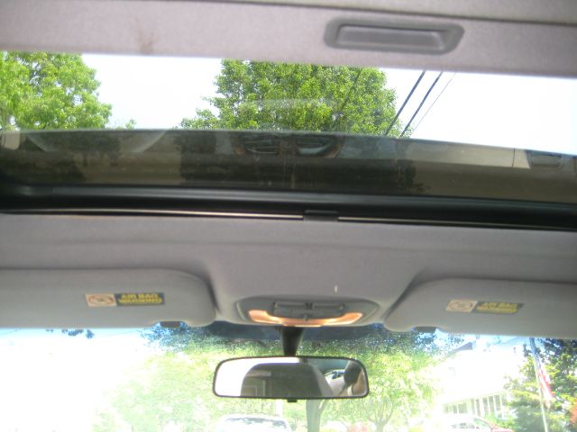 Hyundai Sonata 2000 photo 2