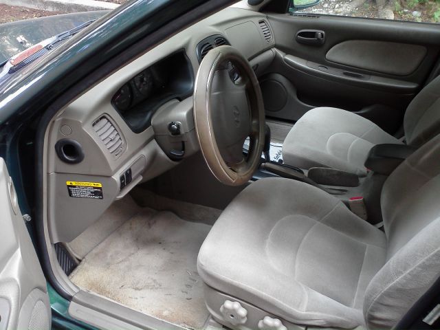 Hyundai Sonata 2000 photo 4