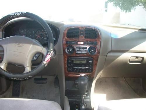 Hyundai Sonata FWD 4dr Sport Other