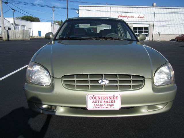 Hyundai Sonata 2000 photo 1