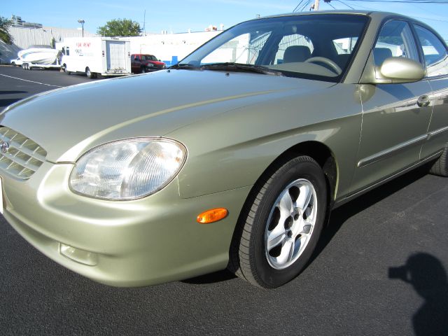 Hyundai Sonata 2000 photo 4