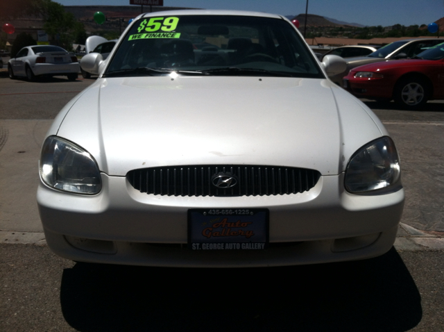 Hyundai Sonata 2001 photo 2