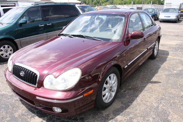 Hyundai Sonata 2002 photo 4