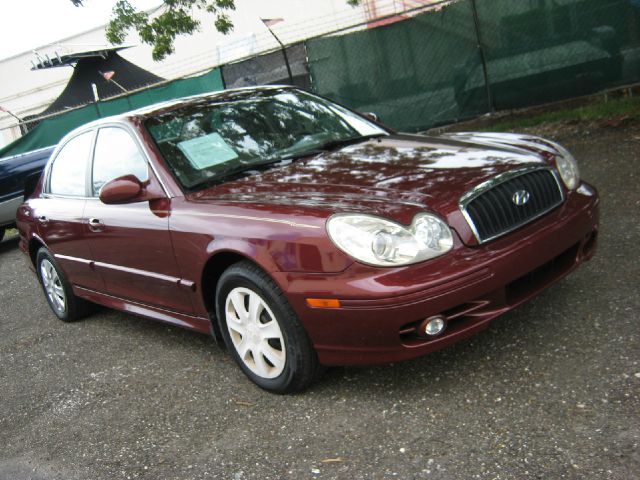 Hyundai Sonata 2002 photo 6