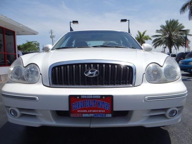 Hyundai Sonata 2002 photo 4