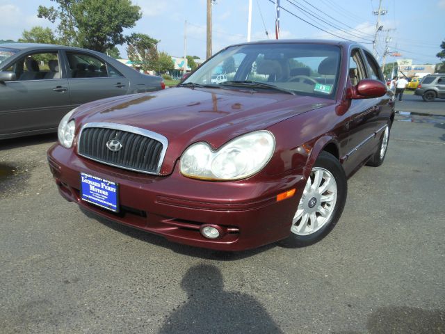 Hyundai Sonata 2002 photo 0