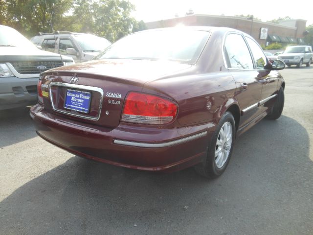 Hyundai Sonata 2002 photo 1