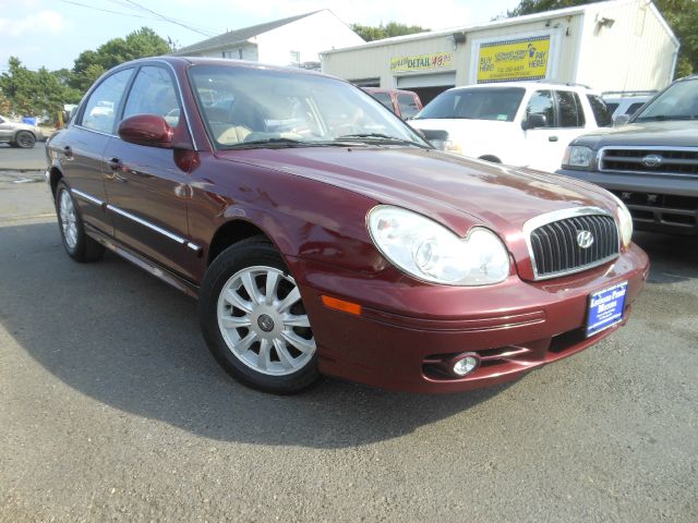 Hyundai Sonata 2002 photo 4