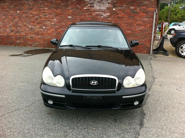 Hyundai Sonata 2002 photo 3