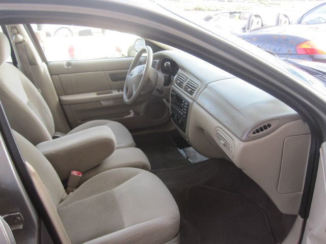 Hyundai Sonata 2002 photo 2