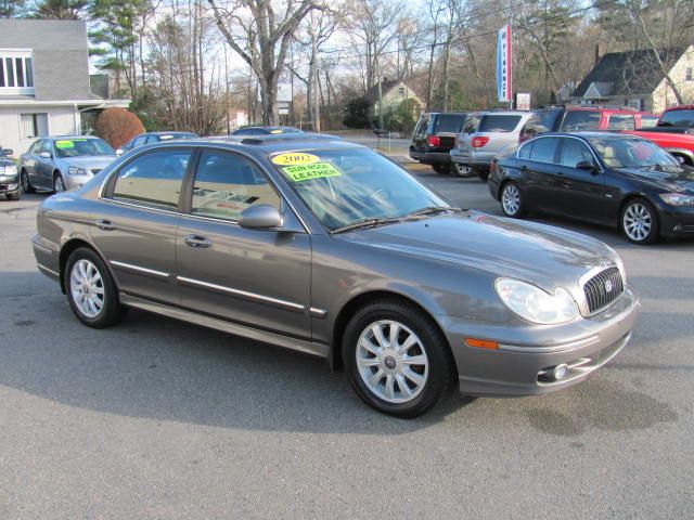 Hyundai Sonata 2002 photo 4