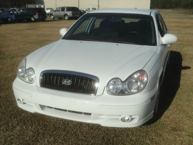 Hyundai Sonata 2002 photo 4
