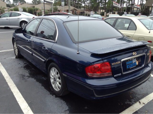 Hyundai Sonata 2003 photo 3
