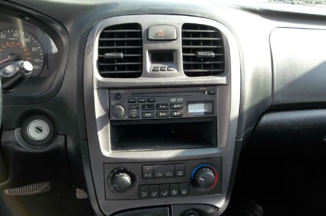 Hyundai Sonata 2003 photo 17