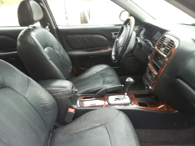 Hyundai Sonata 2003 photo 6