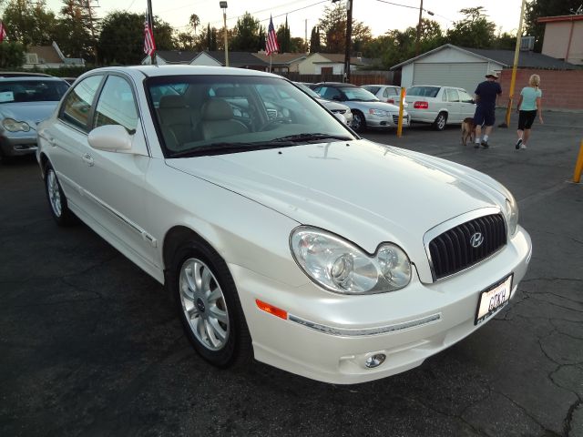 Hyundai Sonata 2003 photo 3