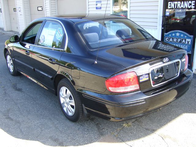 Hyundai Sonata 2003 photo 3