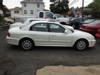 Hyundai Sonata 2003 photo 2