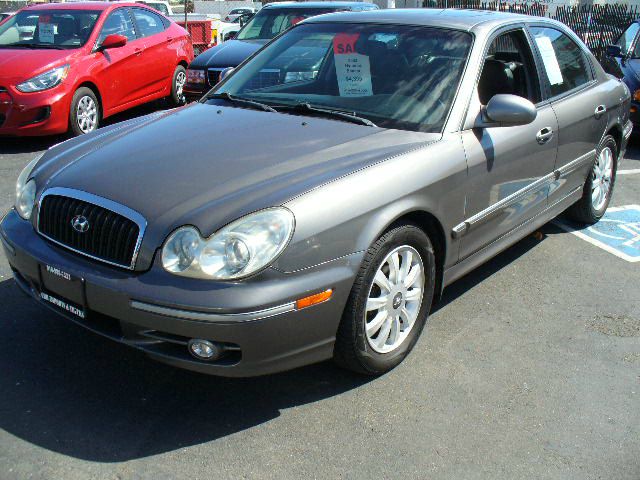 Hyundai Sonata 2003 photo 3