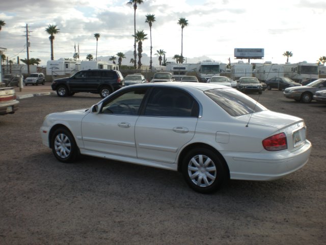 Hyundai Sonata 2003 photo 3
