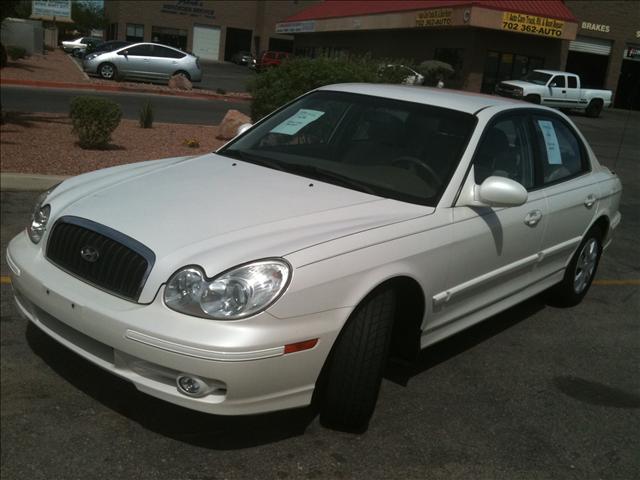 Hyundai Sonata Unknown Sedan