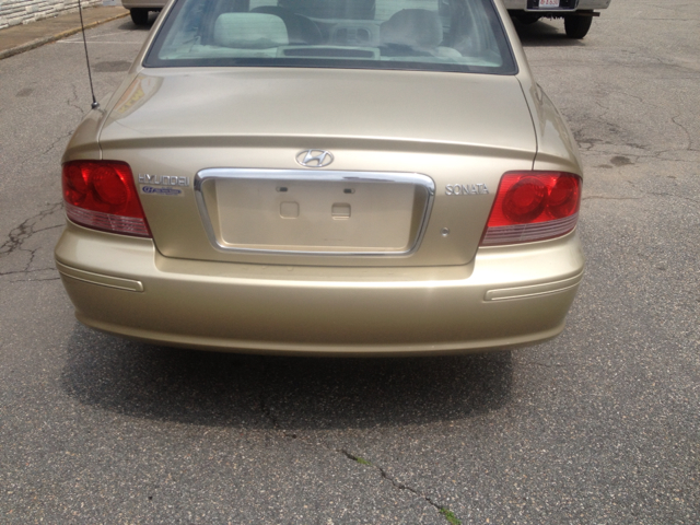 Hyundai Sonata 2003 photo 3