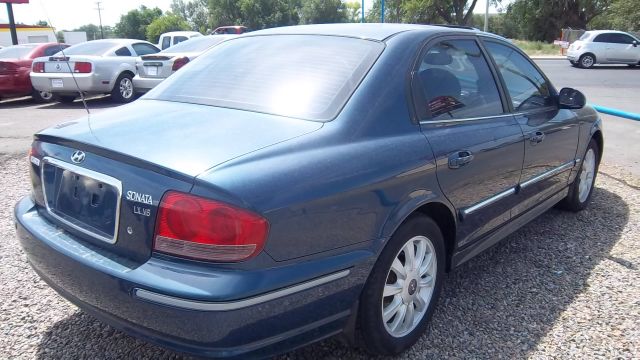 Hyundai Sonata 2003 photo 2