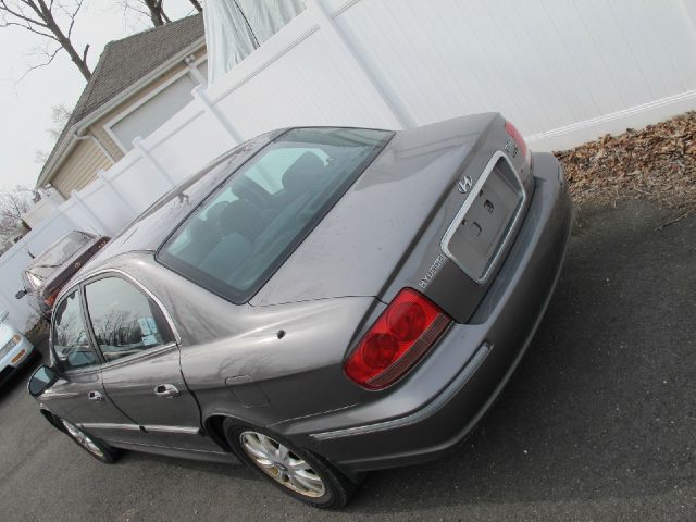 Hyundai Sonata 2003 photo 2