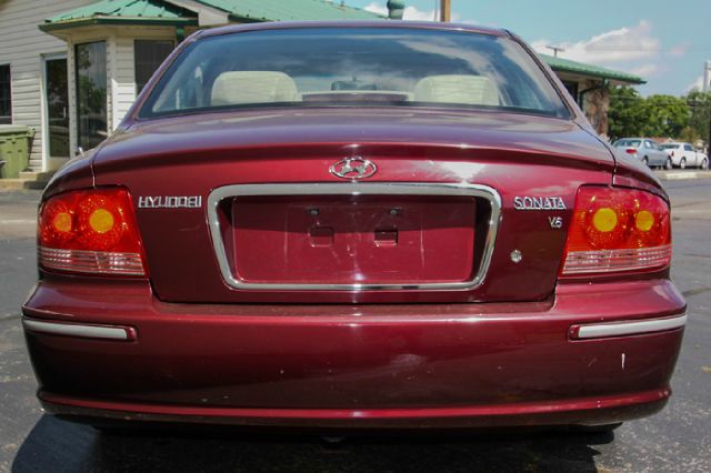 Hyundai Sonata 2004 photo 3