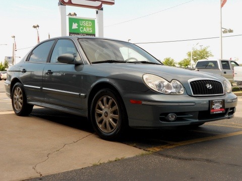 Hyundai Sonata 2004 photo 1