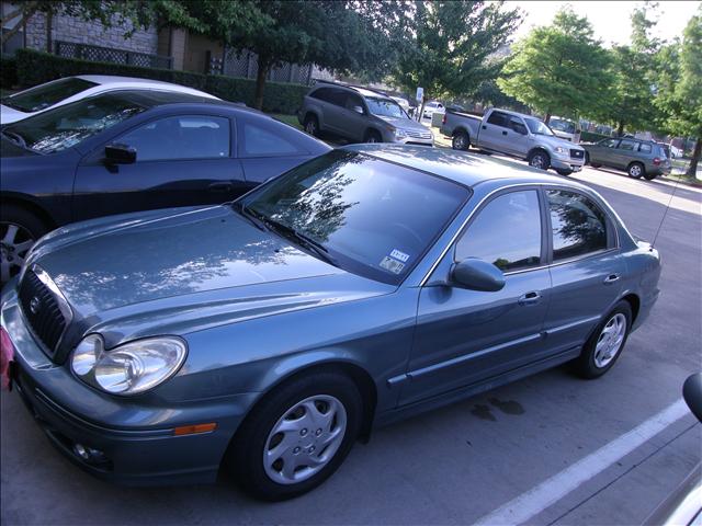 Hyundai Sonata 2004 photo 1