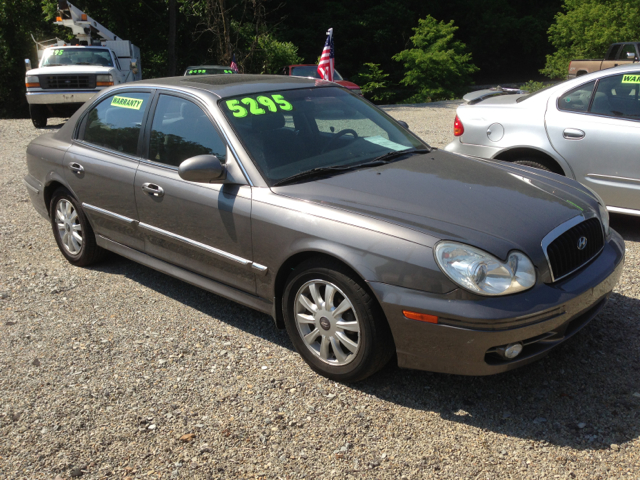 Hyundai Sonata 2004 photo 1