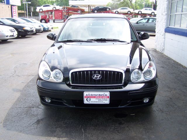 Hyundai Sonata 2004 photo 4