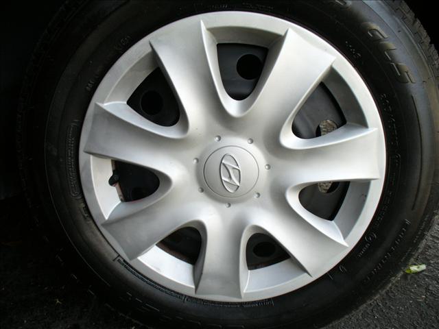 Hyundai Sonata 2004 photo 4