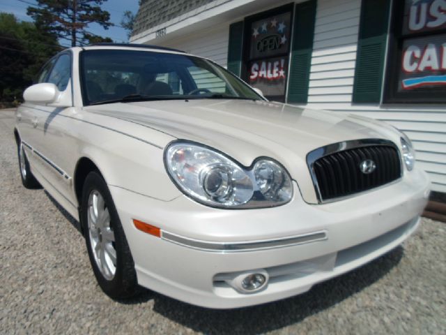 Hyundai Sonata 2004 photo 3