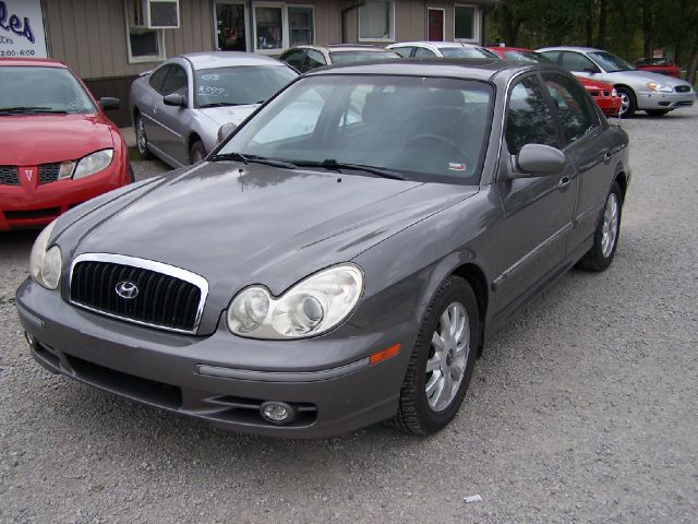 Hyundai Sonata 2004 photo 3