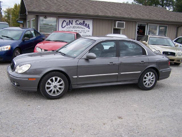 Hyundai Sonata 2004 photo 4