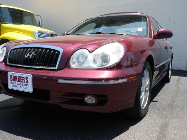 Hyundai Sonata 2004 photo 4