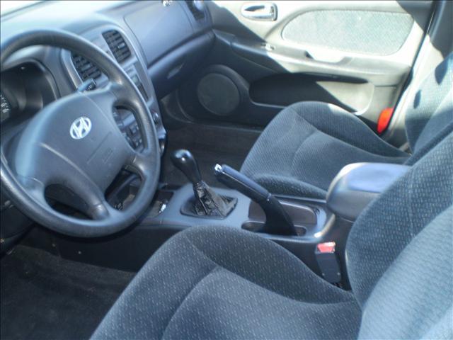 Hyundai Sonata 2004 photo 5